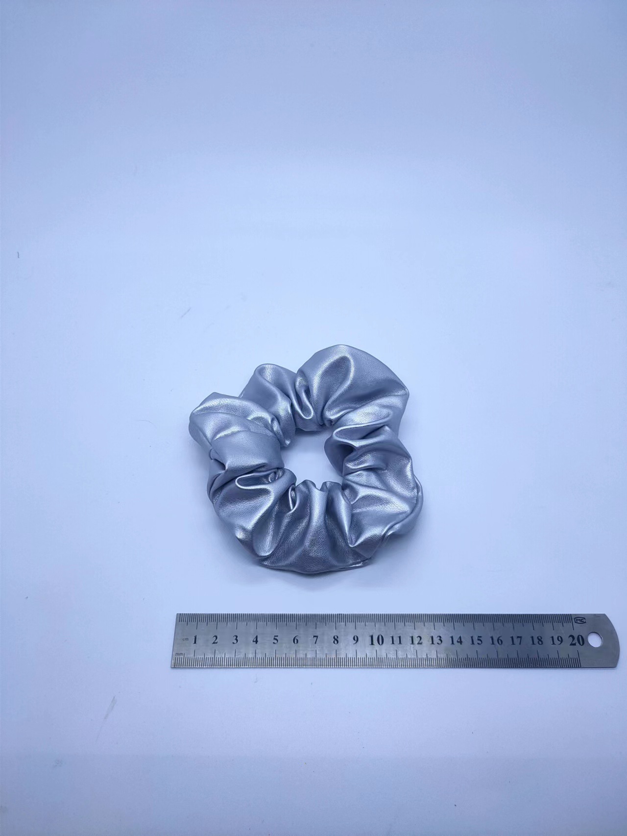 日韩pu皮质大肠圈 新款气质女大肠发饰头绳 跨境法式网红发绳批发详情10