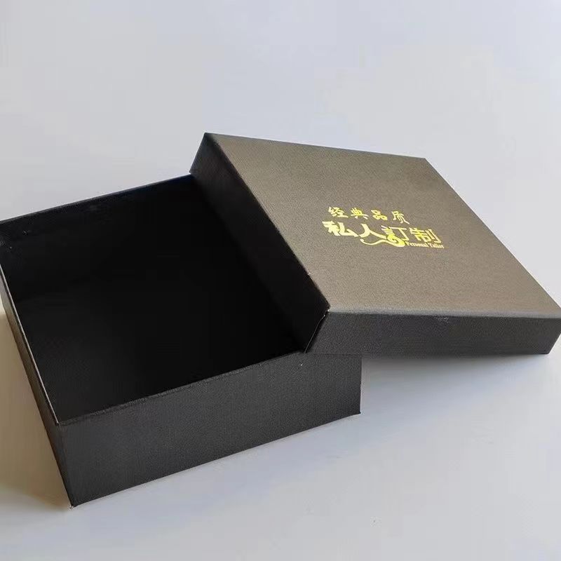 皮带盒天地盖高级版刻印logo硬纸板加特种纸组合正方形腰带礼品盒详情5