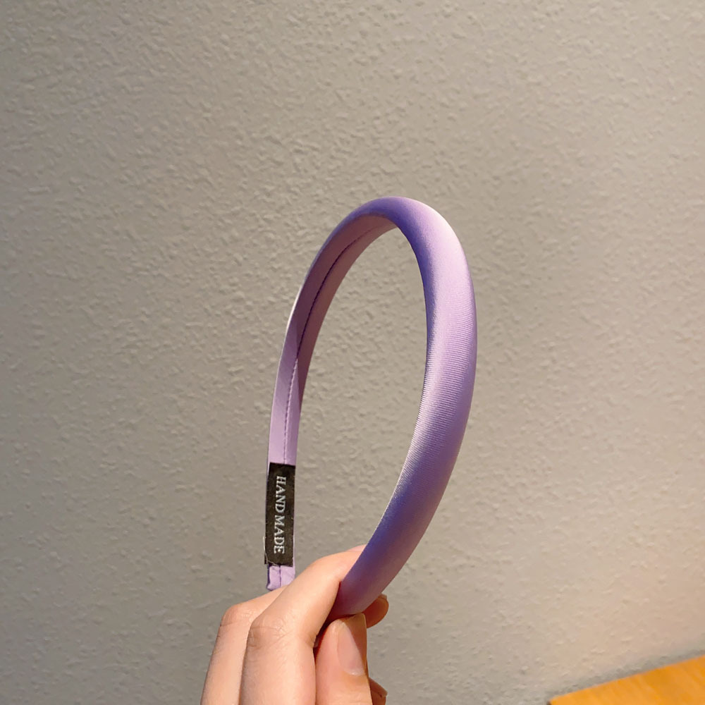 A light luxury and high-end satin fine-edge sponge hairband for women, a solid color high headband for the top of the head, a new trendy style in 2023 pic 32