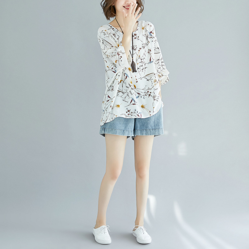 大码女装胖mm短袖t恤女夏季上衣显瘦超宽松印花雪纺衫200斤详情3