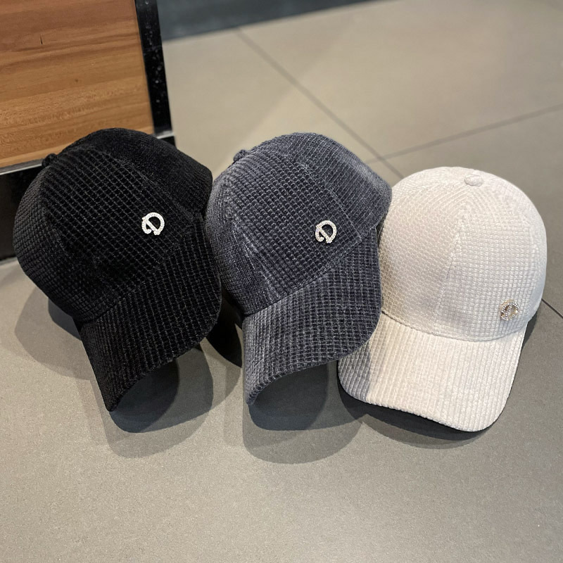 帽子女镶钻D字母灯芯绒鸭舌帽秋冬季韩版时尚百搭弯檐青年棒球帽详情5