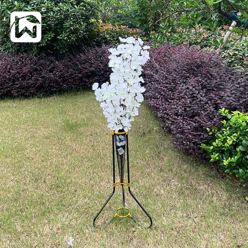 Direct sales manufacturer cross-border wedding and wedding scene wedding baskets, iron baskets, flower baskets, wedding flower stands, welcome baskets, aisle flower baskets pic 24