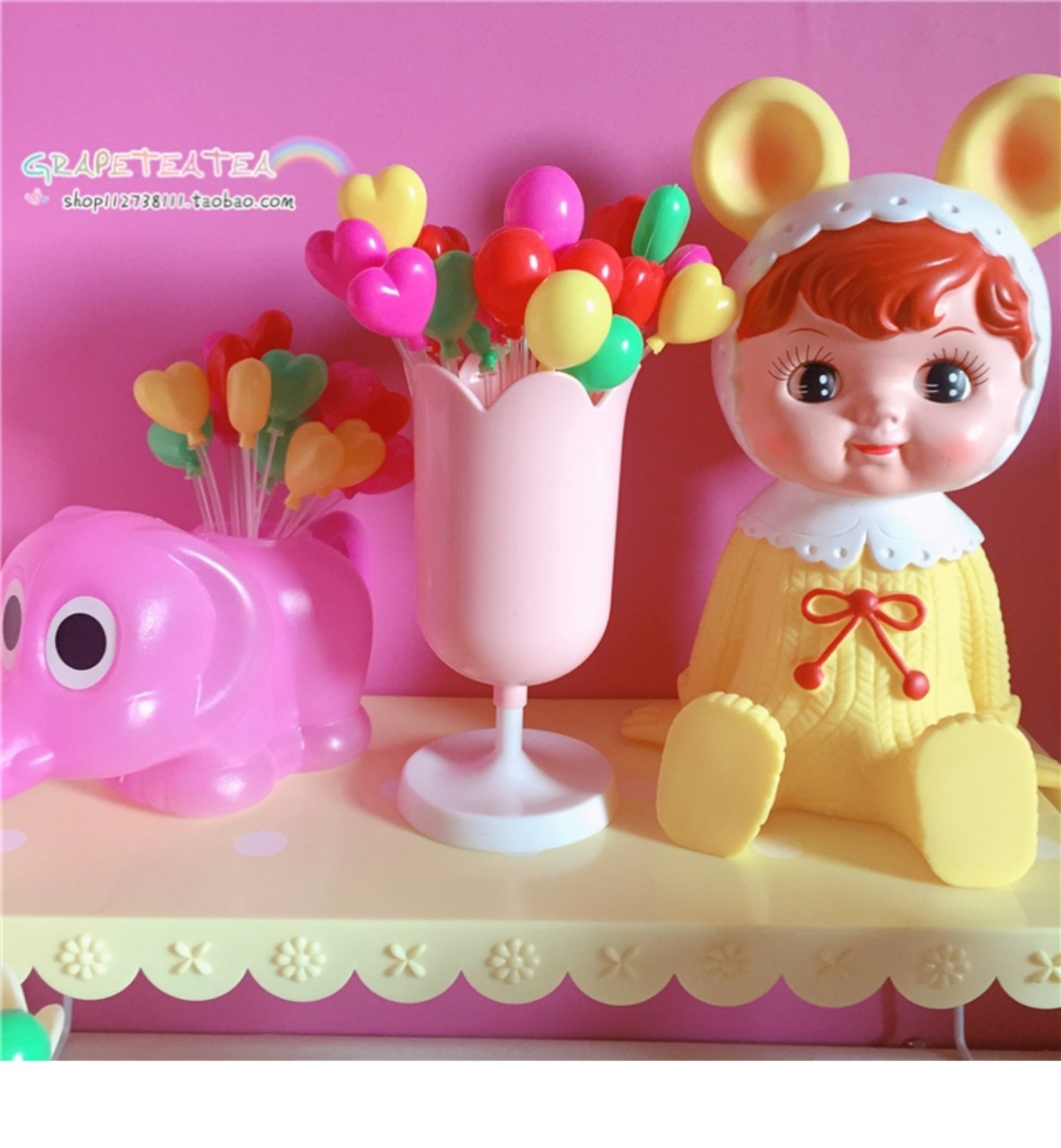 Creative cartoon tulip pen holder, girlish pen holder, makeup brush storage bucket, retro flower decoration, photo prop pic 4