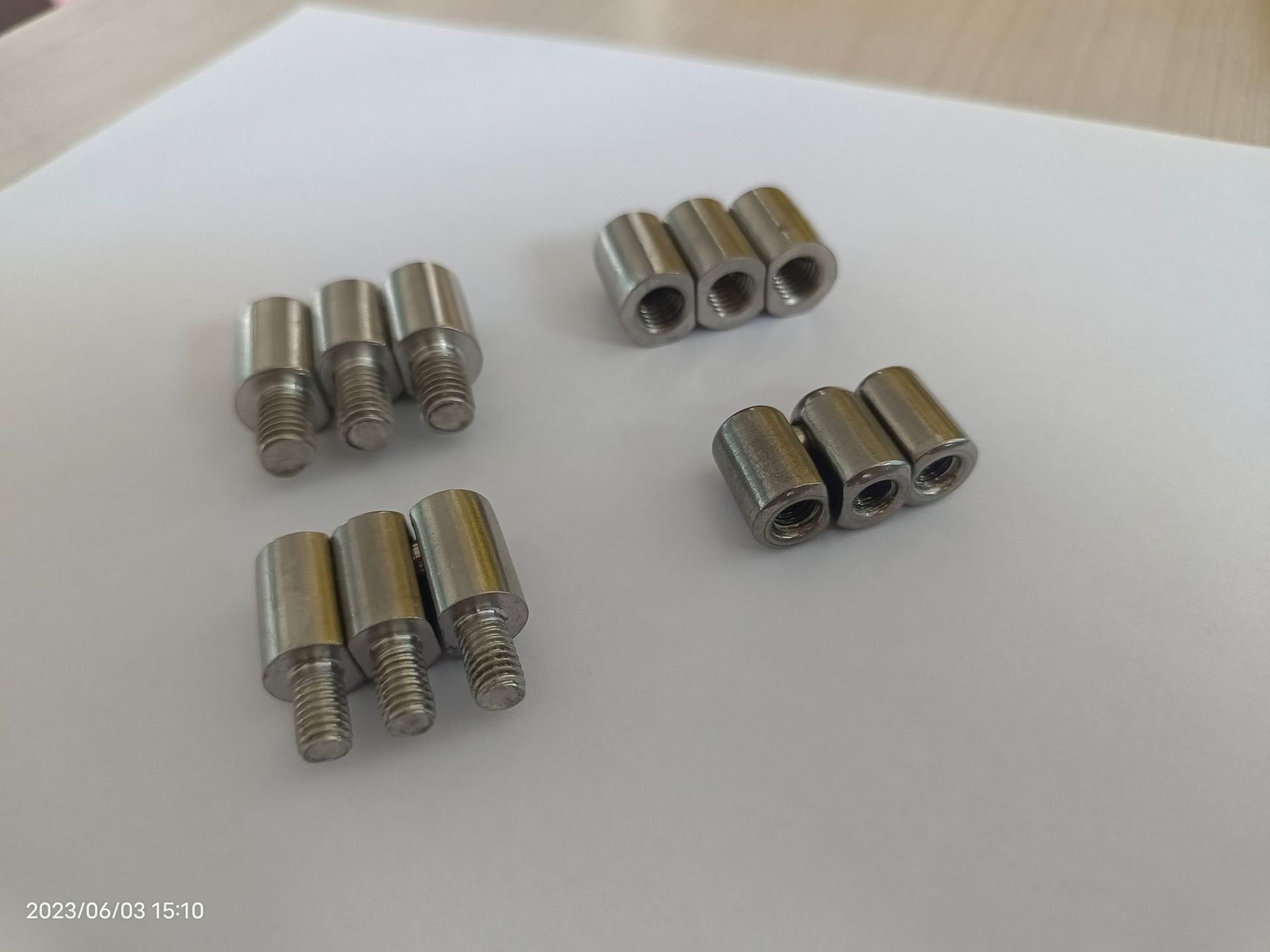 Stainless steel three-piece hinge 304/201 stainless steel internal and external thread welded door shaft three-in-one three-piece hinge pic 9