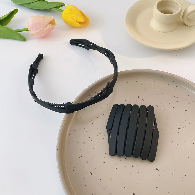 The extendable hairband is a portable foldable headband for going out. It is a new invisible headband for women, a summer Internet celebrity in 2021 pic 7
