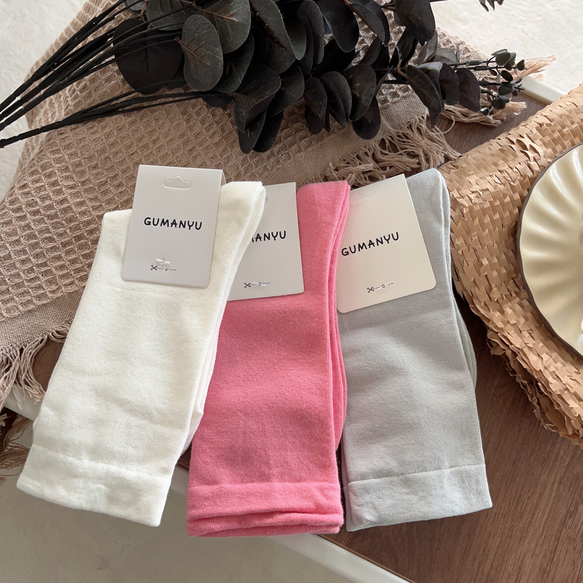 Calcetines blancos heap heap calcetines para mujeres medias de algodón ins calcetines de maré de luna calcetines para adultos mayores calcetines solteros de manga japonesa calcetines deshuesados pic 20