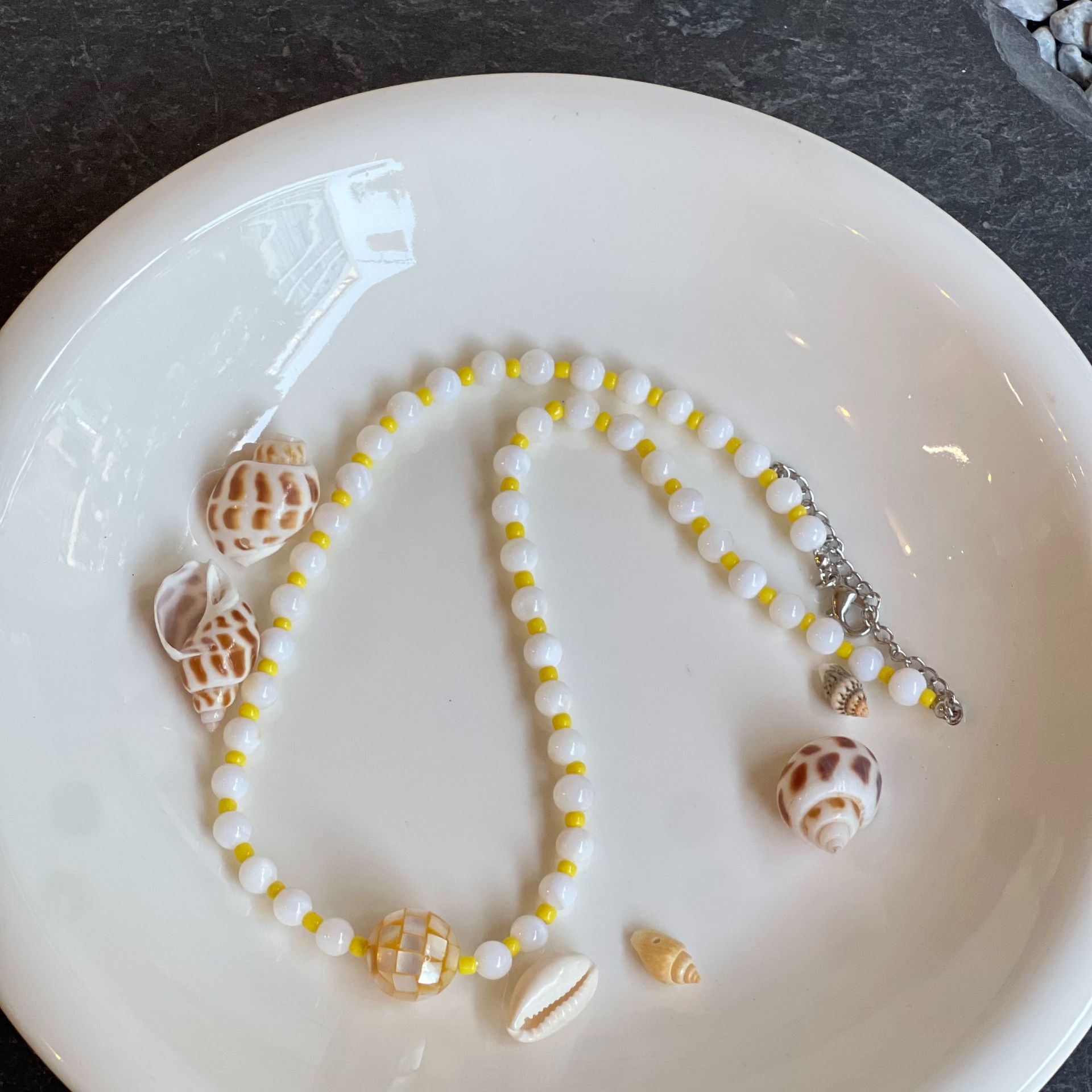 深海黄碟贝母珠天然石串珠项链小众度假设计师高级感项链简约时尚详情6