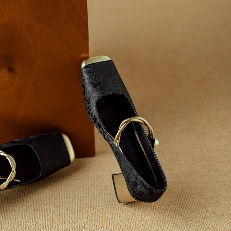 新中式国朝风单鞋2024春季新款百搭复古法式粗跟方头浅口女士单鞋详情71