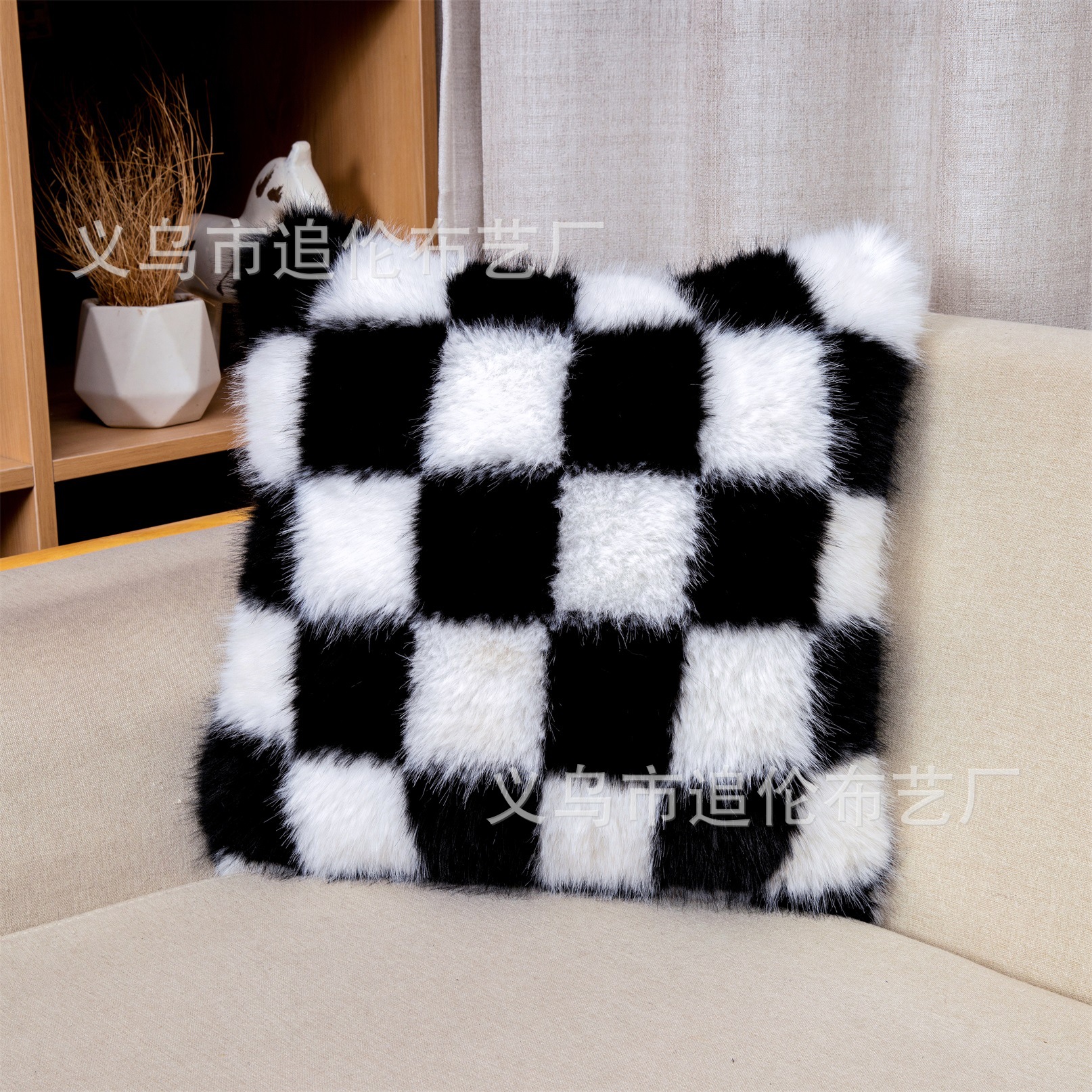 新款抱枕套棋盘格千鸟格毛衣纹仿貂毛轻奢高档可水洗简约靠枕套详情8