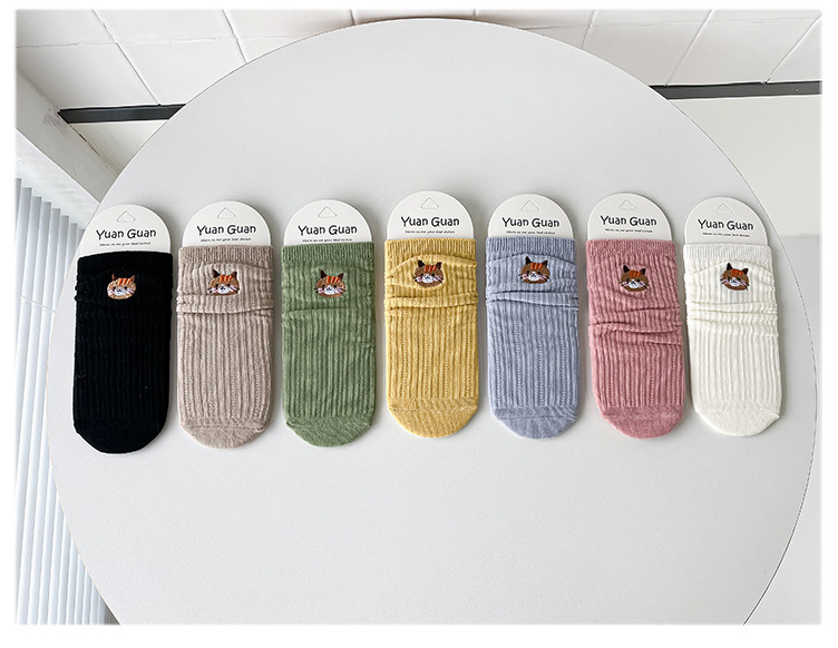 Sock stall, one-piece delivery for autumn and winter, new Japanese-style cute kitten cotton socks for women, double-needle mid-calf socks for women, casual and breathable pile socks, one-piece delivery pic 18