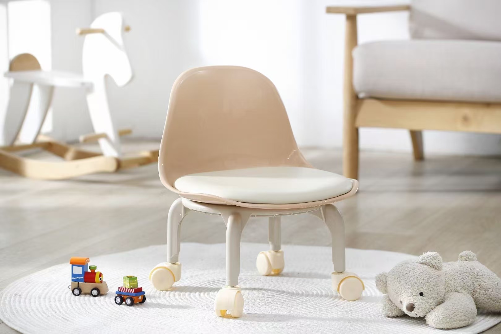 The popular small stool, universal wheel, sliding wheel, low stool, a must-have for kids, acrylic transparent baby walking stool pic 1