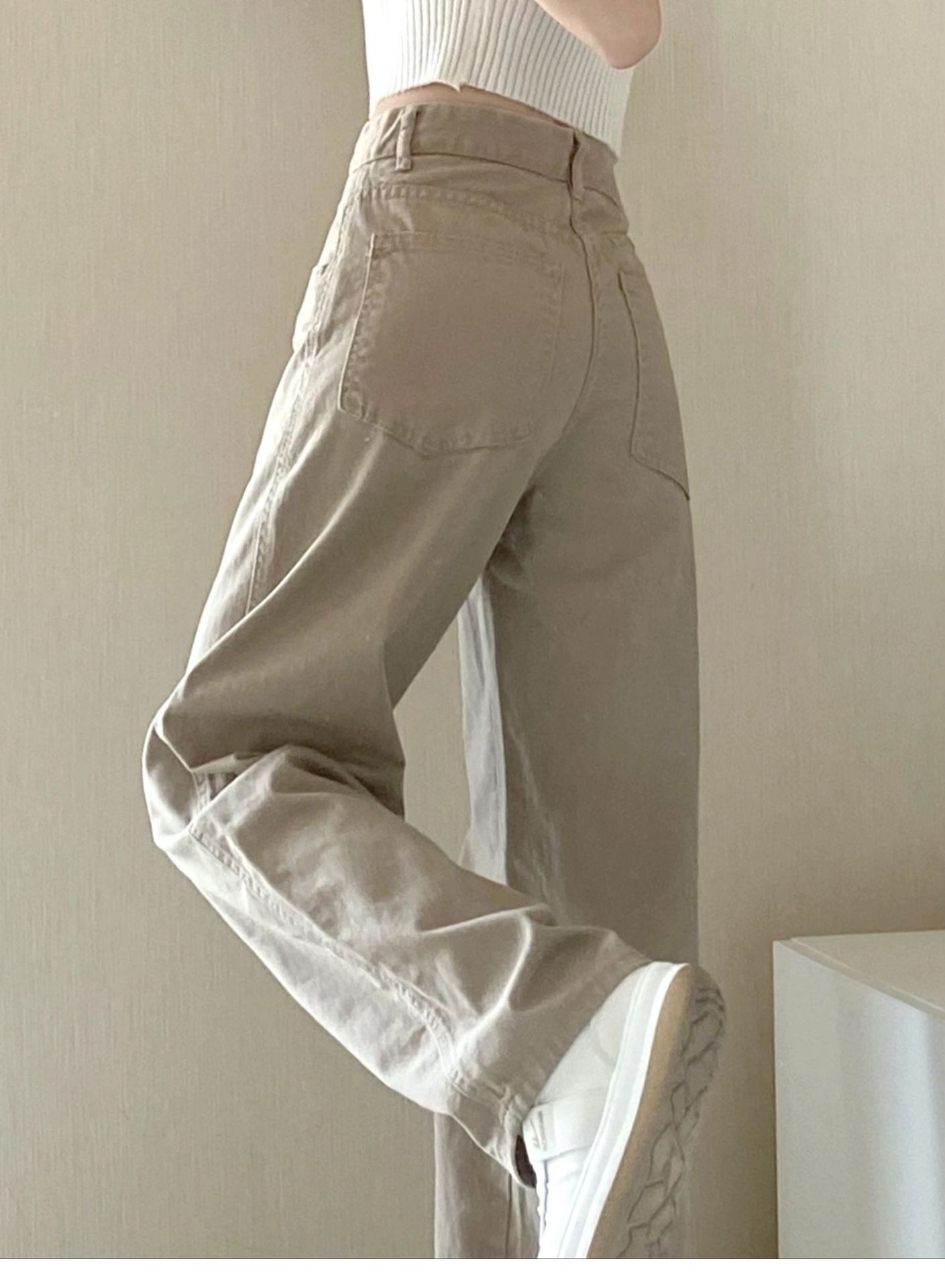 The 2022 Spring/Summer new khaki straight-leg wide-leg jeans make women look slimmer and taller. They are loose, high-waisted, floor-length and paired with long pants pic 11