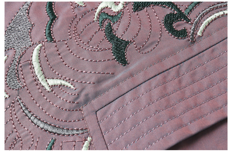 New autumn coats for middle-aged and elderly women, short embroidered jackets for mothers, and hooded windbreakers for middle-aged women pic 37