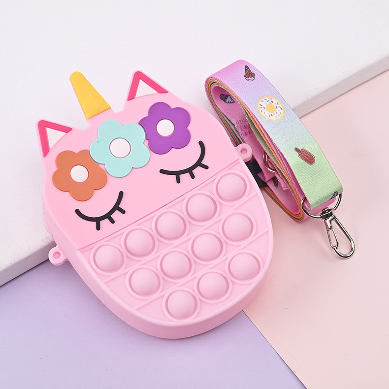 Cross-border new rat-extermination pioneer coin purse Cartoon Unicorn single-shoulder diagonal silicone bag decompression silicone coin purse pic 8