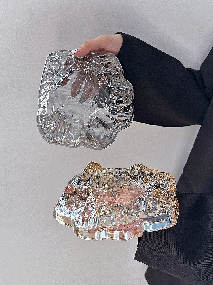 北欧风冰山烟灰缸家用轻奢时尚磨砂雪山摆件ins风客厅装饰雪茄缸详情9