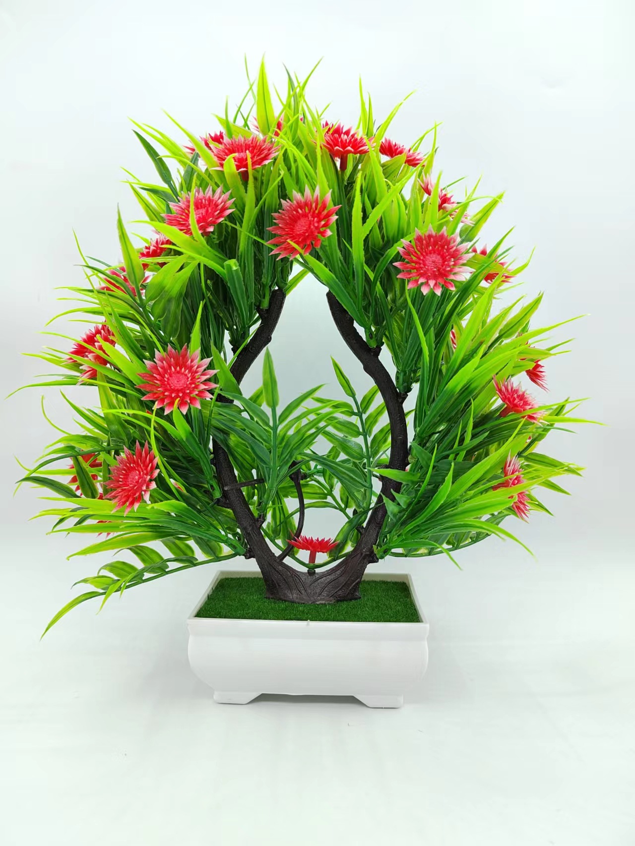 8f64ed61f3952bc323130c0810f9dd