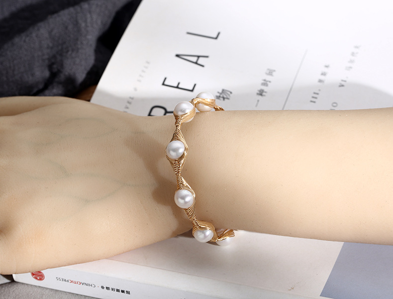 High-end natural freshwater pearl jewelry from Japan and South Korea, 14K gold-plated wound bracelet, eight-pearl hand-wound bracelet pic 11