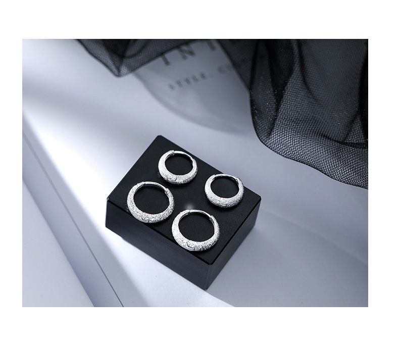 Frosted ear buckles, ins niche, trendy and individualistic flash sand earrings, fashionable, simple and cold style geometric ear rings and earrings pic 17