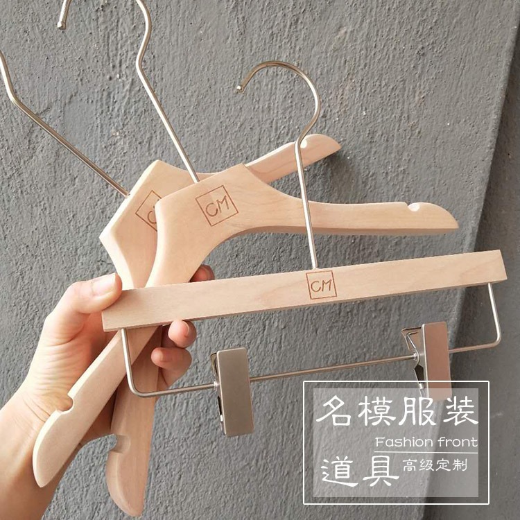 服装店实木儿童衣架无痕挂钩家用加粗成人裤架防滑晾衣架衣挂批发详情18