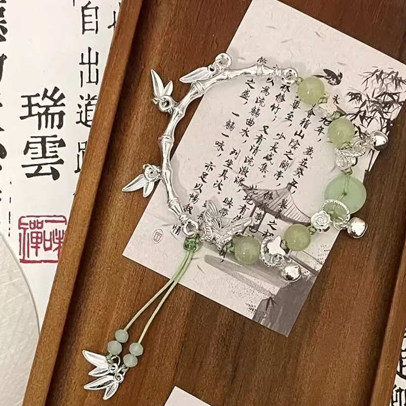 New Chinese-style bamboo joint butterfly bracelet for girls, ancient style, high appearance level, student party bracelet, light luxury, niche and exquisite jewelry pic 7