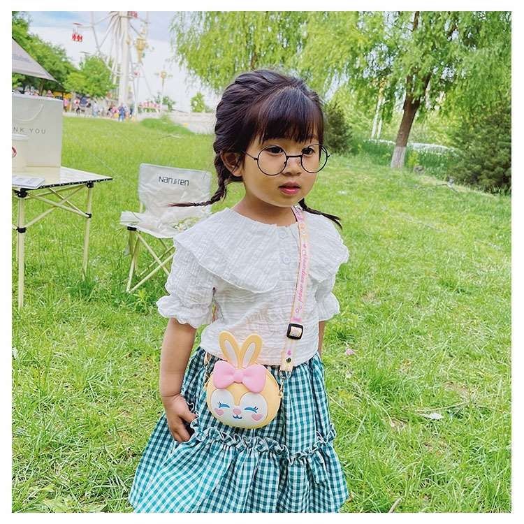 超萌可爱兔子女童包包2022年新款时尚儿童硅胶零钱包潮宝宝斜挎包详情17