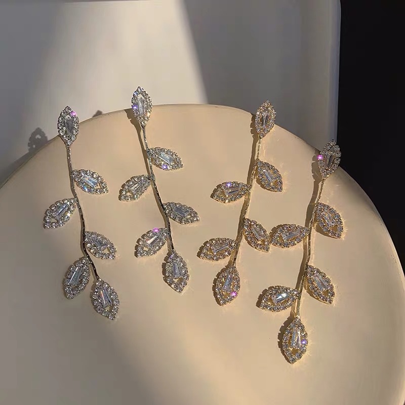 Zircon leaf earrings, long and elegant, versatile earrings S925, exquisite earrings design sense, beautiful stud earrings for women B460 pic 18