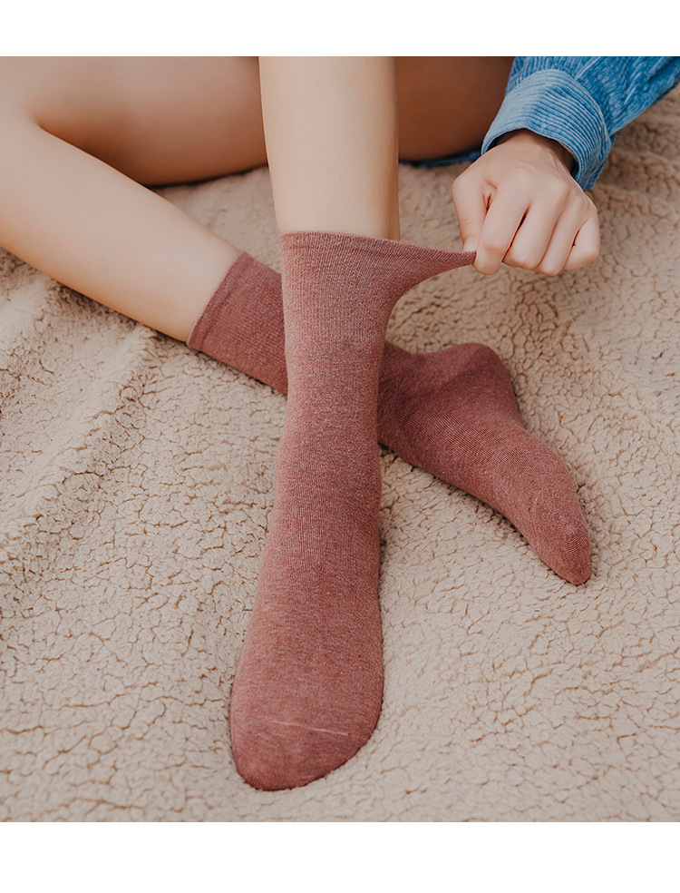 袜子女士秋冬新款纯色高筒袜堆堆袜潮流中筒袜女日系长袜女袜批发详情4