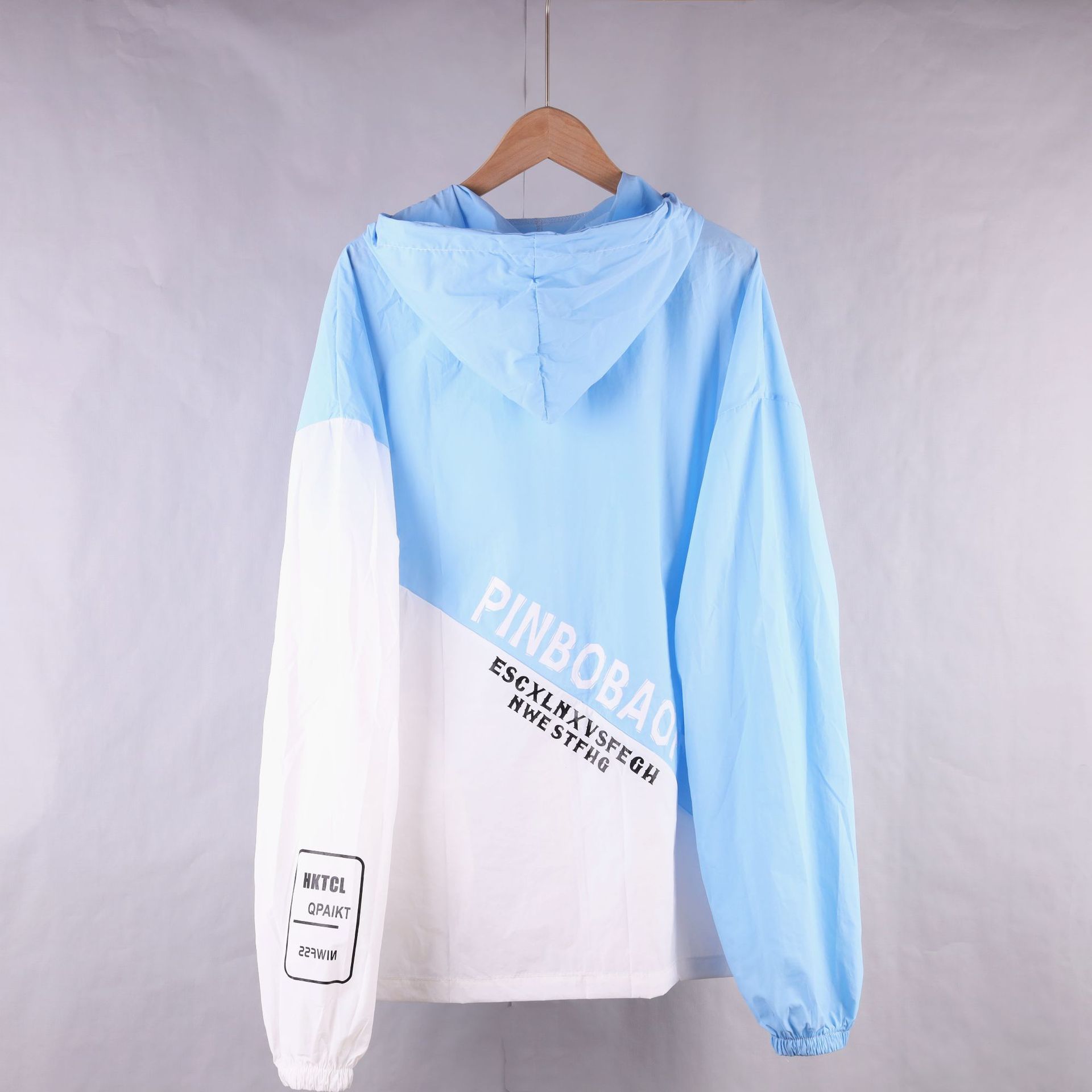 Color-blocking sun-protective clothing for men, trendy Korean-style sun-protective clothing for men, ultra-thin summer coat for men, breathable and versatile jacket for men in spring and autumn pic 1