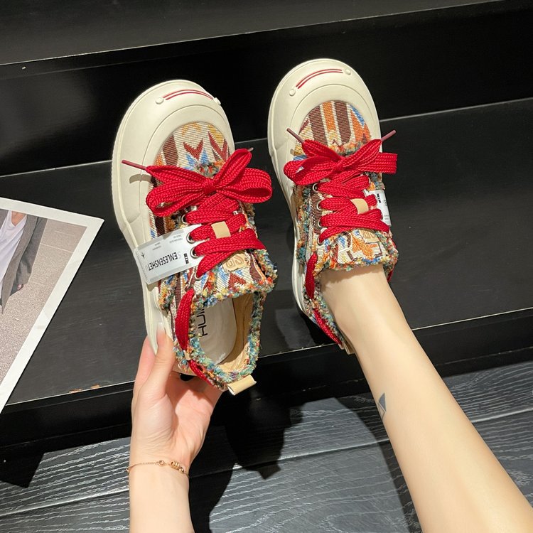 小众设计拼色帆布鞋女厚底休闲板鞋2023年新款春秋季韩版丑萌女鞋详情9