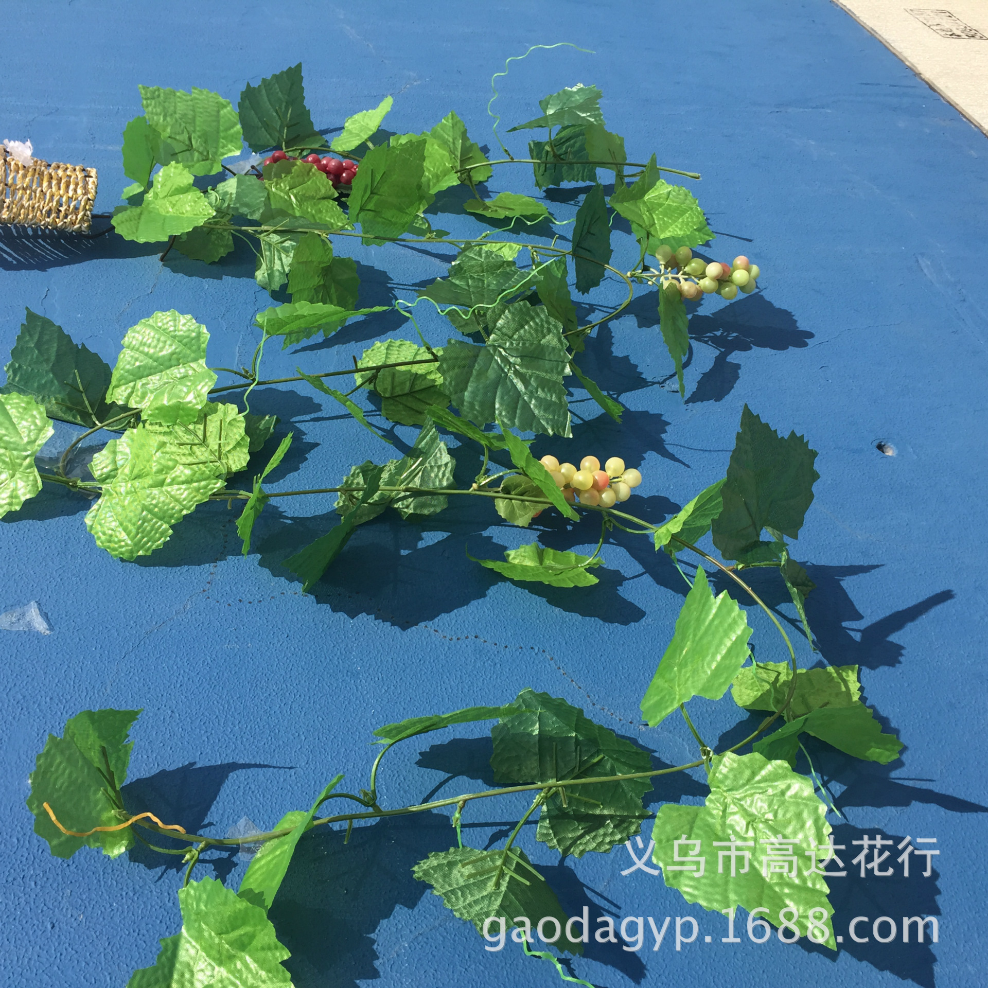 Single artificial grapevine stem, artificial green vine leaves, artificial grapevine leaves, artificial ivy pic 5