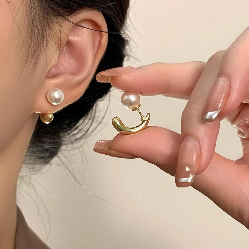High-end, light luxury metal earrings for women, new style in 2025, with a unique and niche design. Stylish Korean earrings pic 8