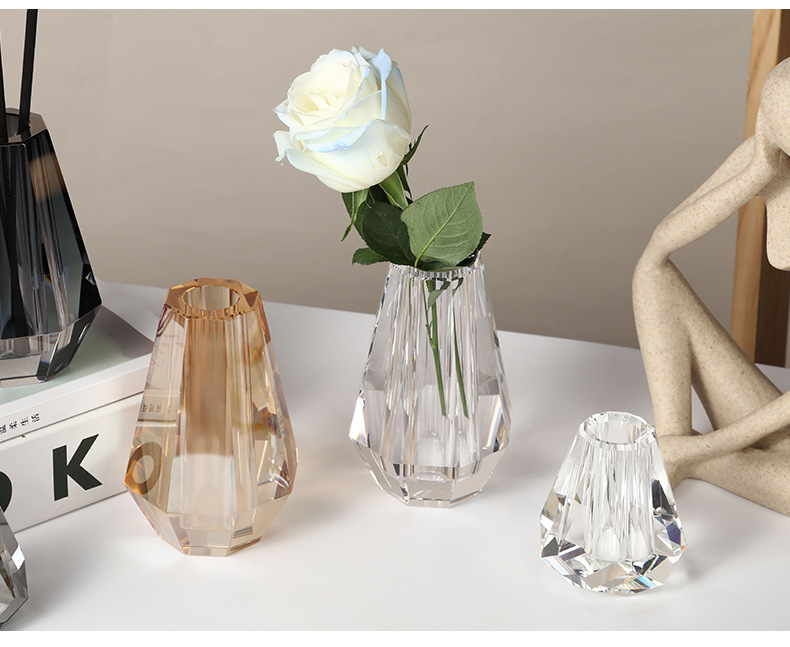 Glass vases, aroma diffusers, simple American transparent tabletop, restaurant tea table, decorative items, crystal handicrafts in stock pic 13