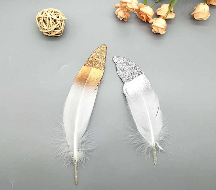 A large quill feather gift box with all-gold and all-silver feathers, paper card bookmarks and decorative quill pens pic 78