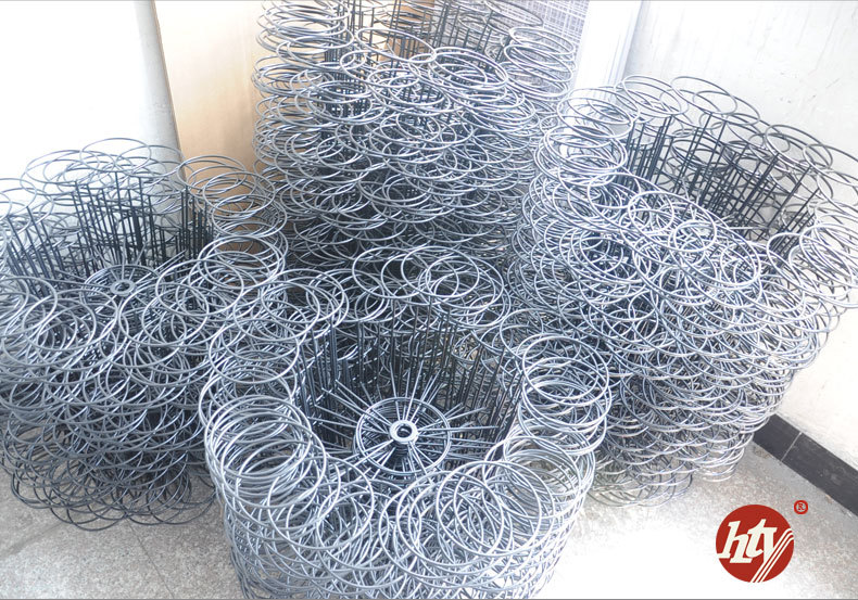 Small black mesh, black dipped plastic mesh, grid mesh, iron wire welded mesh, edge clamped mesh, grid photo wall pic 32