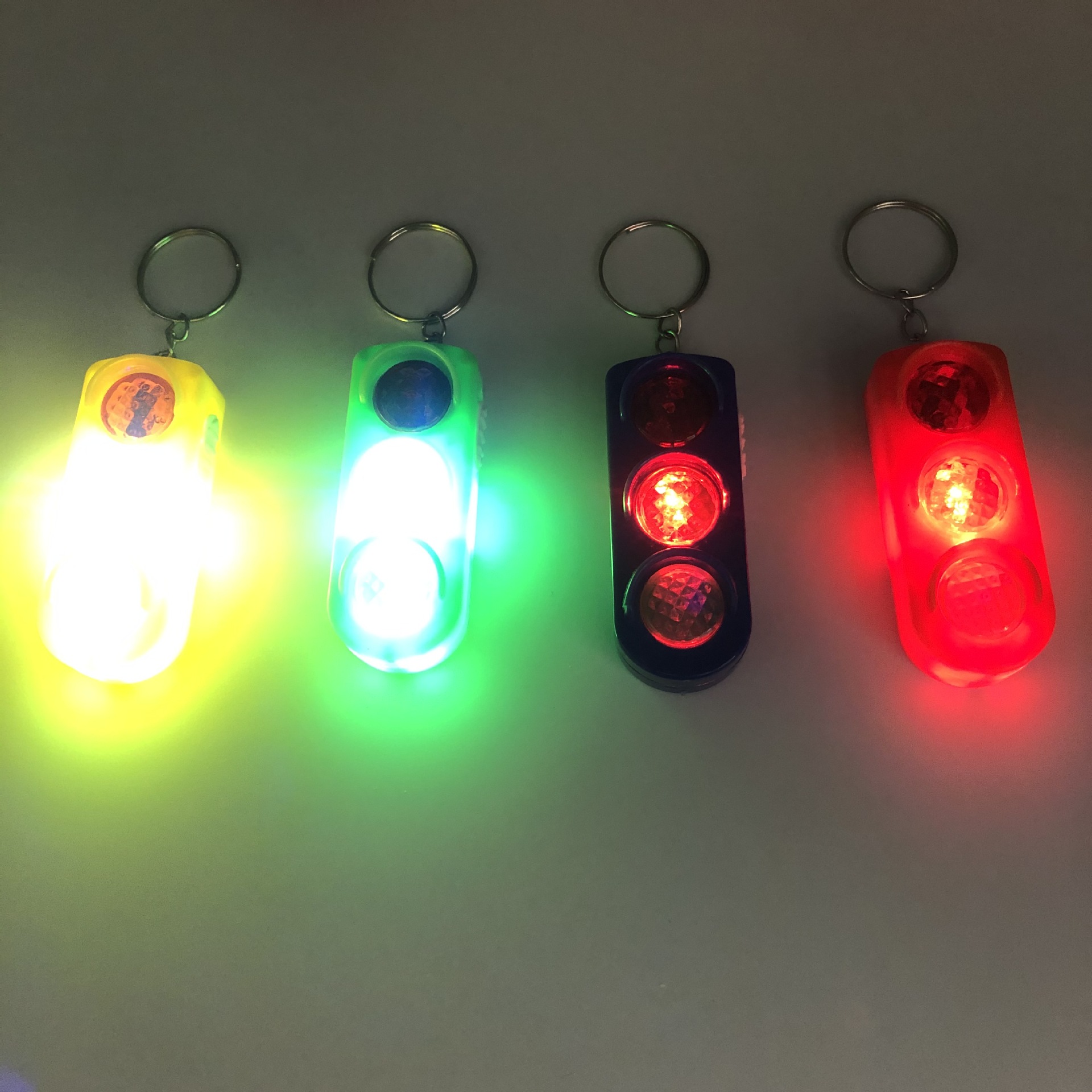 红绿灯钥匙扣灯发光挂件LED钥匙扣孩童发光玩具创意小礼品详情2