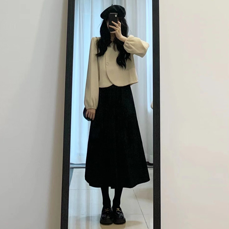 French-style elegant ladylike chanel-style woolen coat for women, a high-end look for autumn and winter, a short, retro and versatile top for petite women pic 1