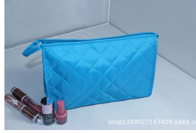 时尚韩版糖果色绣格化妆包手拿化妆包 新款小化妆包厂家直销批发详情13