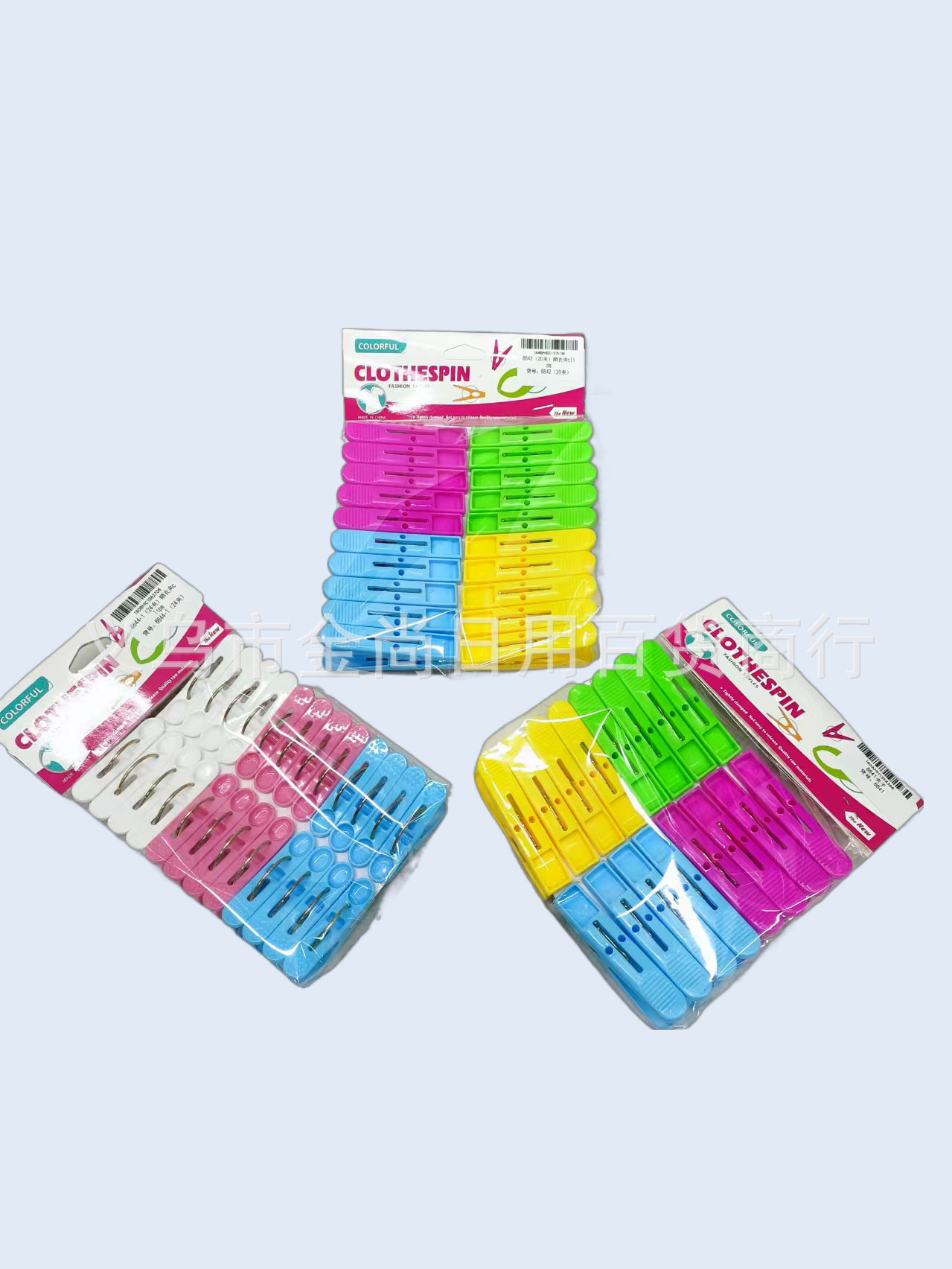 Clothes hangers, quilts, drying clothes clips, drying clips, plastic small clips, plastic clothes clips, small and large clips pic 3