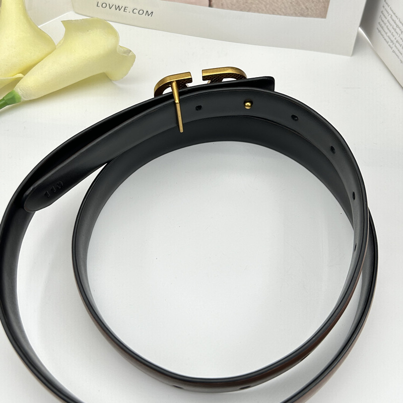 女士真皮细腰带小V字母扣打孔皮带装饰搭配连衣服韩版百搭裤袋详情12