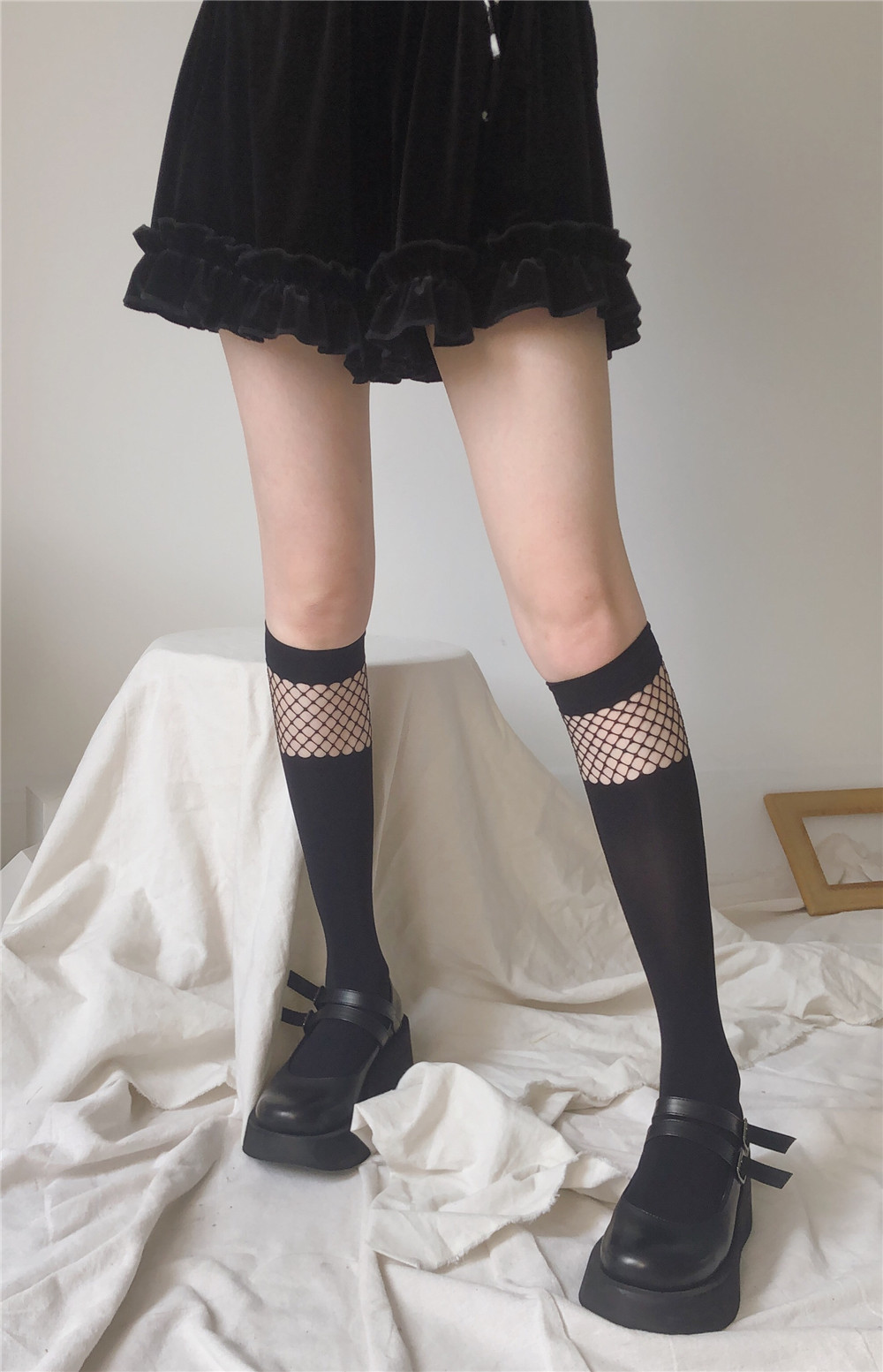 Autumn new collection: One-piece formed spliced net socks, calf socks, cool jk dark style, ins black mid-calf socks pic 14