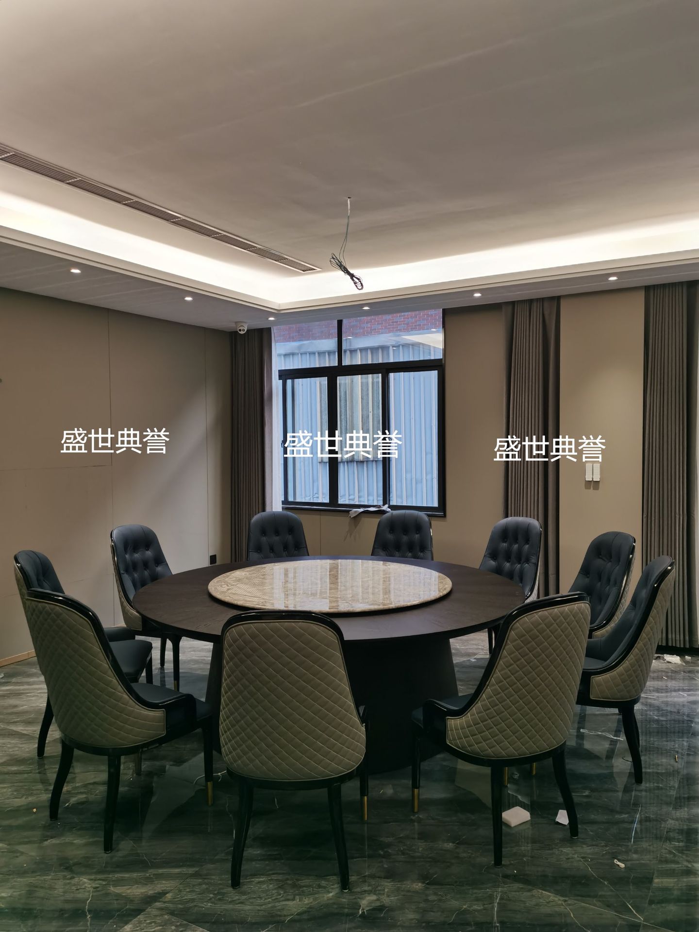 Solid wood dining tables and chairs for five-star hotels in Nanchang, modern light luxury ash wood chairs for clubs, and solid wood chairs for private dining rooms in restaurants pic 13