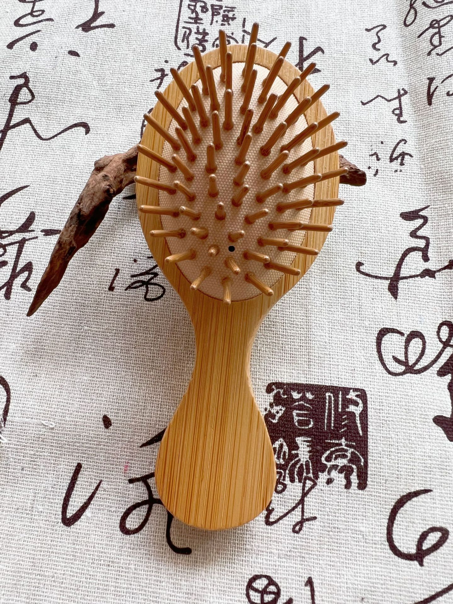 楠竹~ins迷你小梳子女随身便携气垫梳可爱气囊梳家用防静电按摩梳详情9