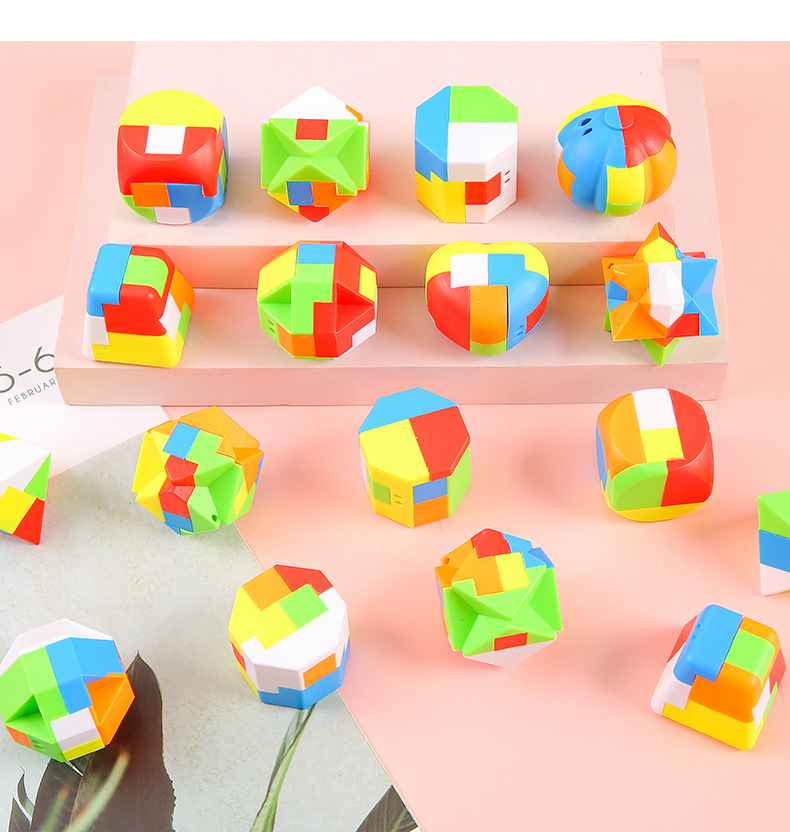 孔明锁鲁班锁全套儿童智力拼装24个解锁开学礼物塑料魔球益智玩具详情13