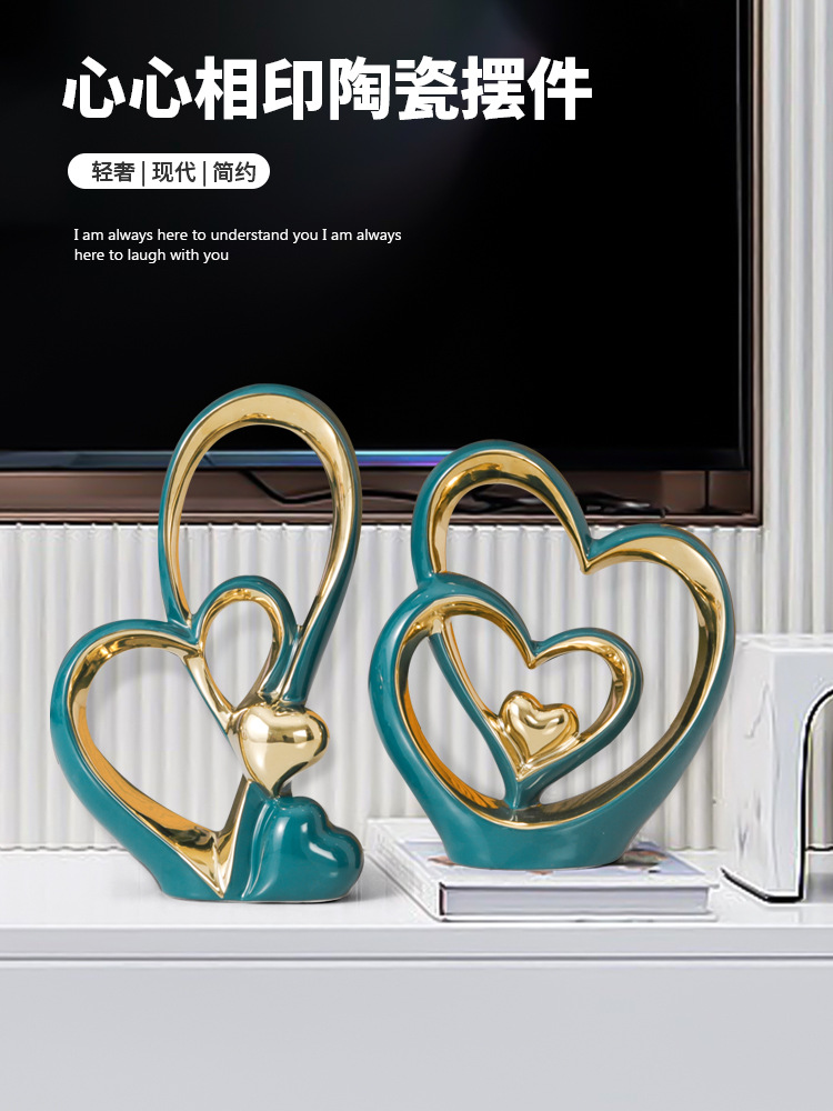 Light luxury and high-end, heart-to-heart, high-end creative decorative items for home living room, entrance hall, wine cabinet, bedroom, bedside table decoration pic 5