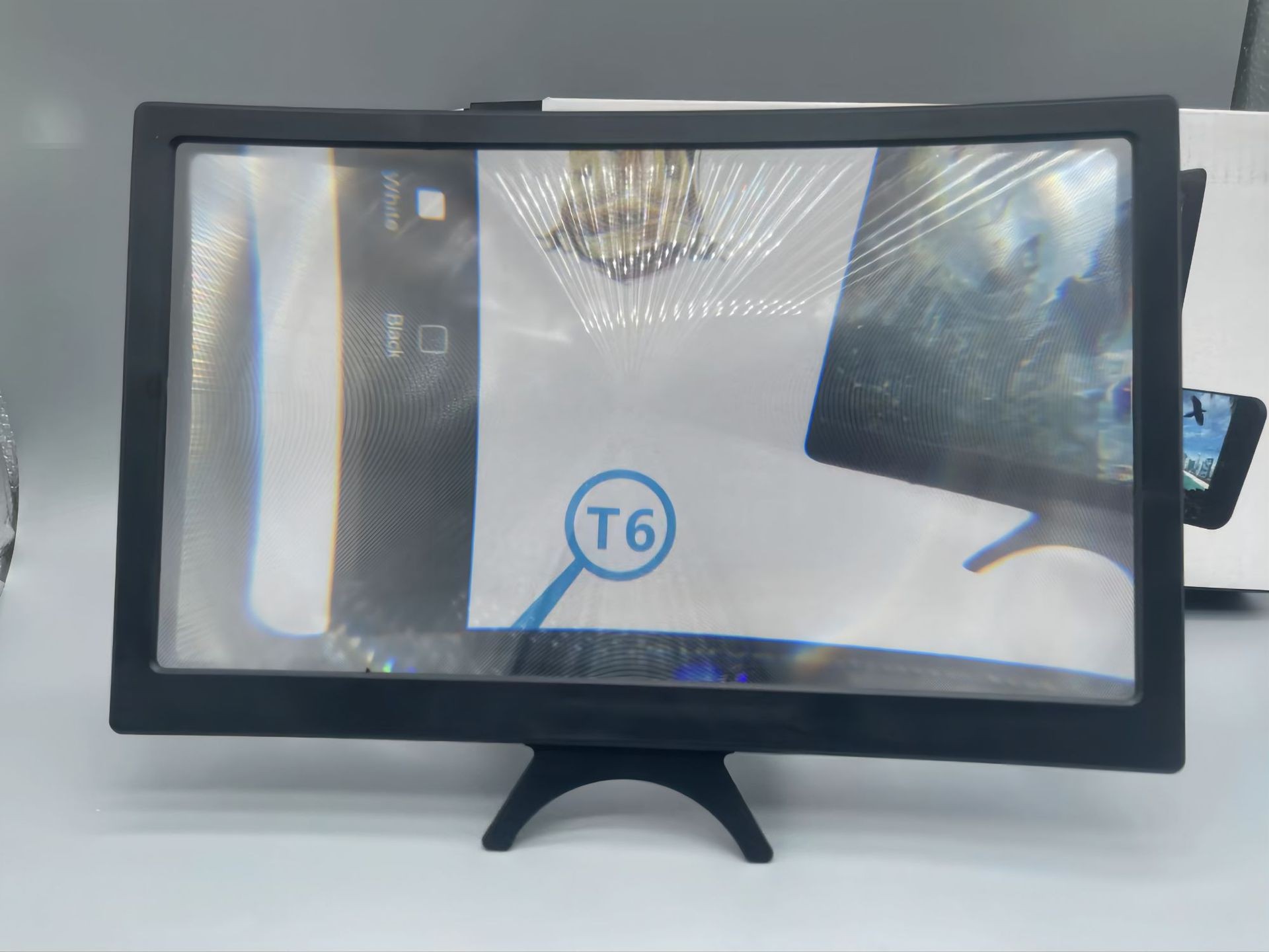 12寸手机蓝光屏幕专用放大器14寸曲面屏高清伸缩塑料支架跨境工厂详情5