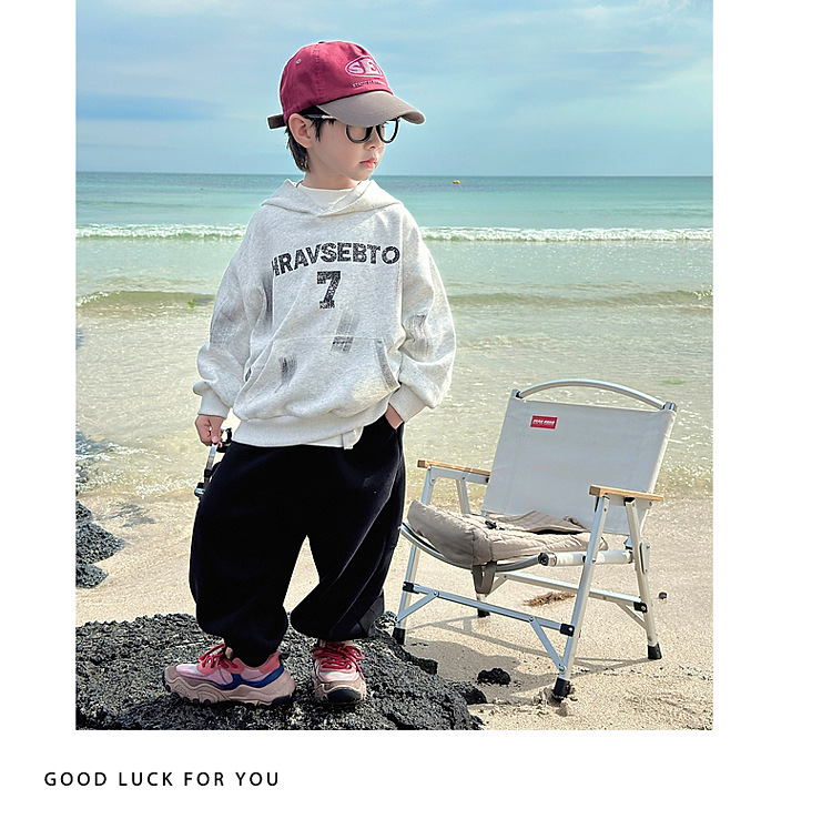 童话记忆2024秋季新款童装儿童韩版百搭手绘字母卫衣男童连帽衫潮详情15