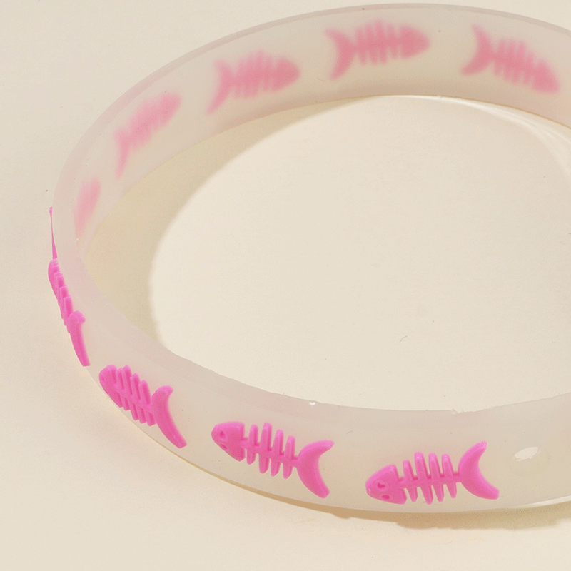 Pet decoration products: Fluorescent silicone collars for cats and dogs with small fish patterns and bells to prevent loss at night pic 3