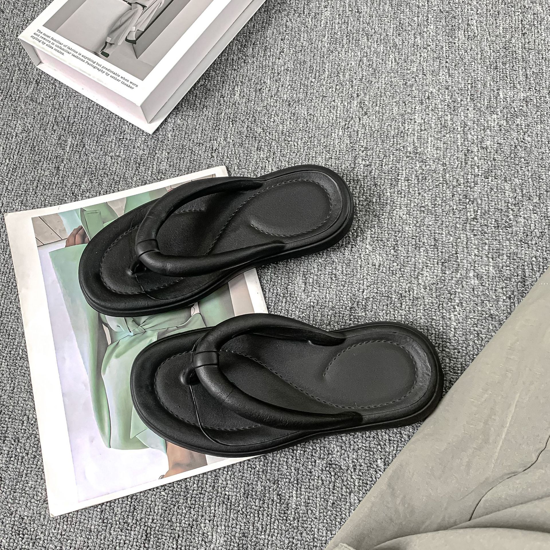 EVA新款人字拖夏季ins糖果色家用浴室洗澡软底夹脚外穿凉拖鞋批发详情7