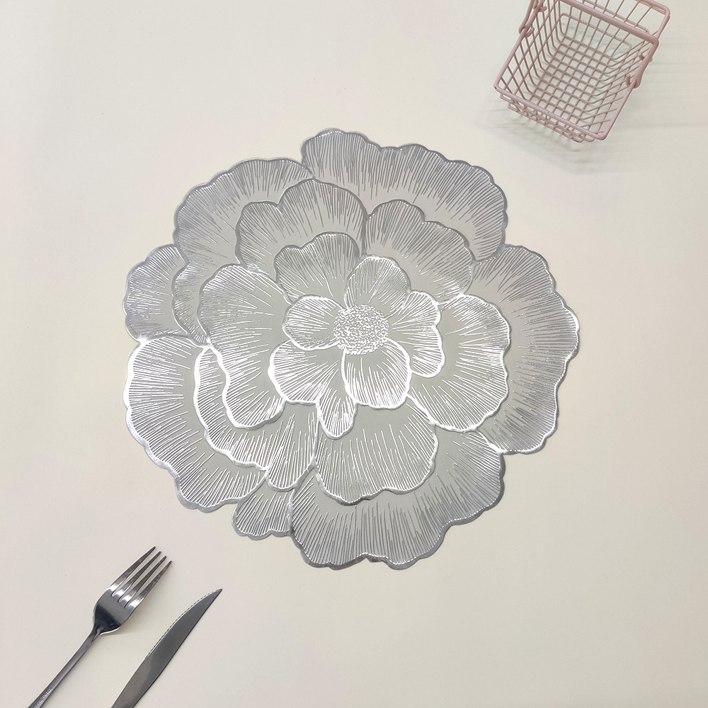 Foreign trade cross-border pvc gold-embossed placemats, heat-insulating table MATS, hotel and restaurant waterproof oil solid bottom rose Western placemats pic 10