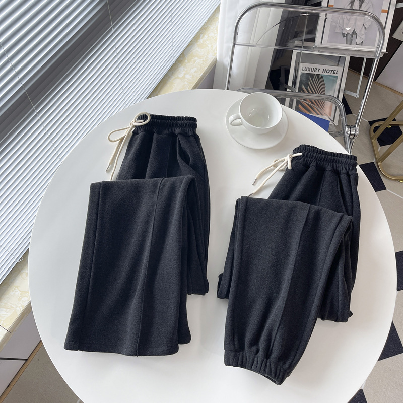 Black wide-leg pants for women in spring and autumn, high-waisted, sagging straight-leg casual pants for slimming, versatile, floor-length, fleece snowflake glutinous rice pants pic 1